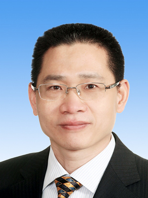 方江山，男，漢族，1965年8月生，研究生學(xué)歷，中共黨員，現(xiàn)任人民日報(bào)社副總編輯。